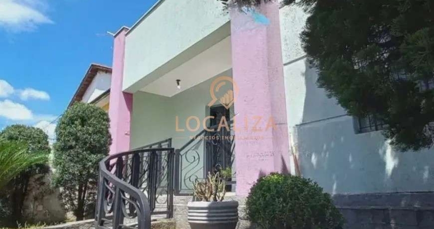 Casa para alugar em Jardim São Dimas de 360.00m² com 5 Quartos e 3 Garagens