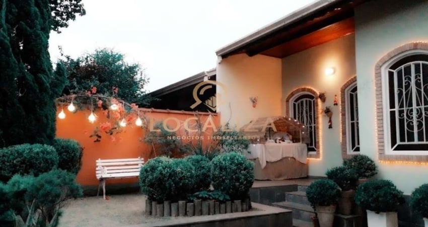 Casa para venda em Cidade Vista Verde de 300.00m² com 3 Quartos, 1 Suite e 2 Garagens