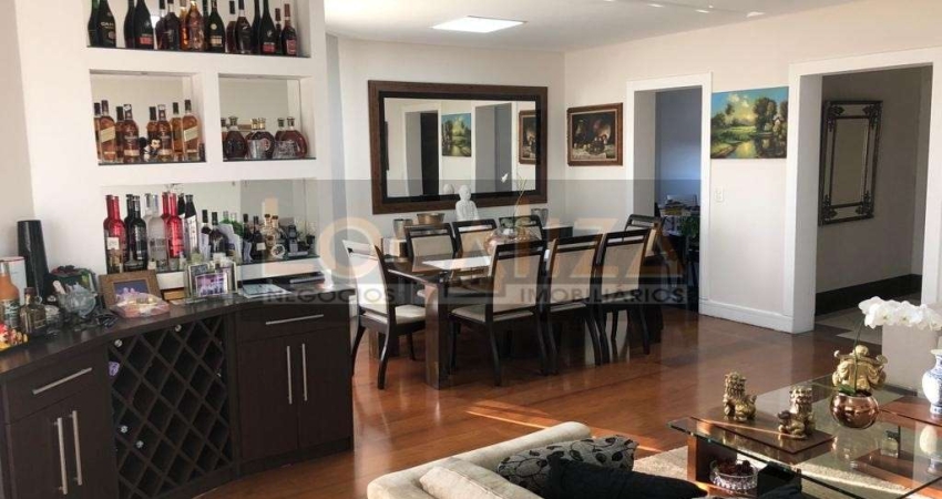 Apartamento para venda em Vila Adyana de 200.00m² com 3 Quartos, 2 Suites e 2 Garagens