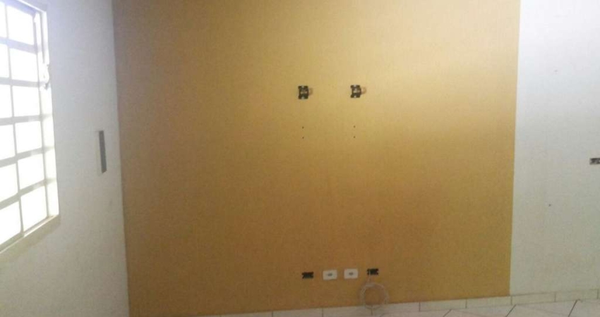 Casa para venda em Jardim Castanheira de 140.00m² com 3 Quartos, 1 Suite e 1 Garagem