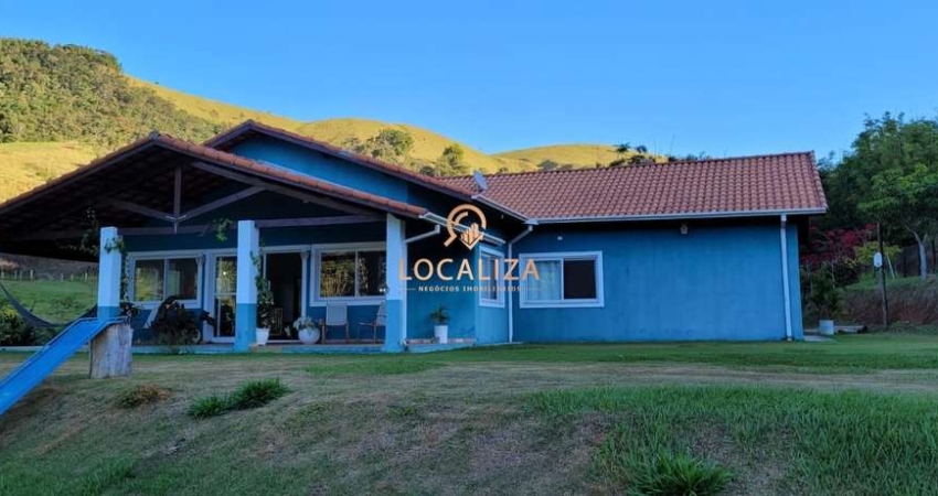 Fazenda / Sítio para venda em Santa Clara de 22000.00m² com 3 Quartos, 2 Suites e 2 Garagens