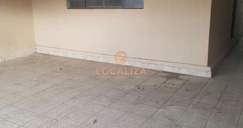 Casa à venda no Jardim Veneza, São José dos Campos-SP: 2 quartos, 1 sala, 1 banheiro, 2 vagas de garagem, 70m². Imperdível!