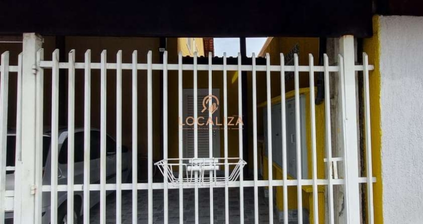 Casa à venda em São José dos Campos-SP, Residencial União: 2 quartos, área de lazer, próximo a comércios e escolas. Imperdível!