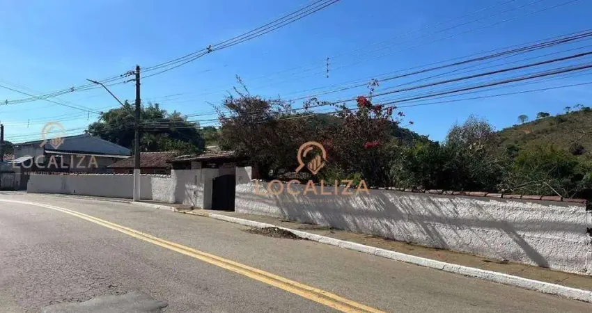 Chácara com 3 dormitórios à venda, 2600 m² por R$ 990.000,00 - Canaã - Jambeiro/SP