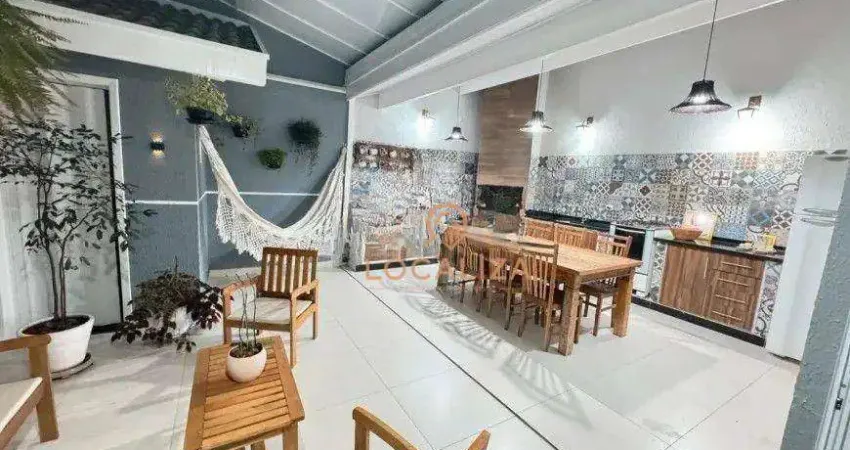 Casa com 3 dormitórios à venda, 186 m² por R$ 905.000,00 - Villa Branca - Jacareí/SP