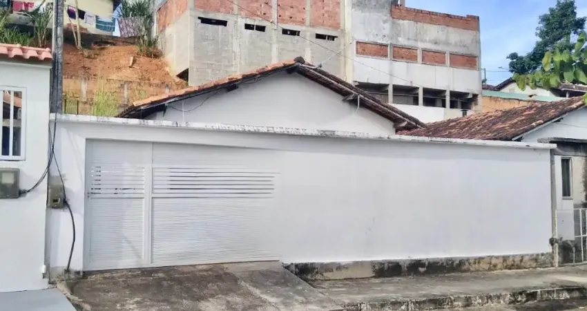 Excelente casa com 2 dormitórios à venda,  por R$ 198.000,00 - Horto - Macaé/RJ