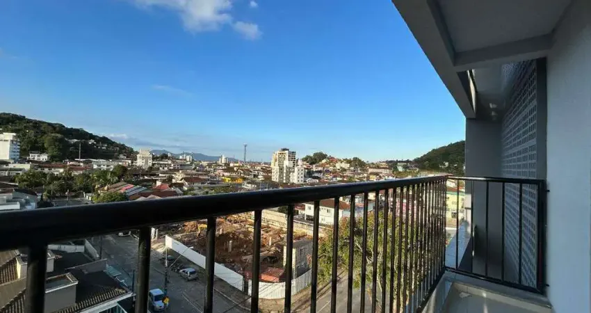 Apartamento com 02 quartos, no Saguaçu