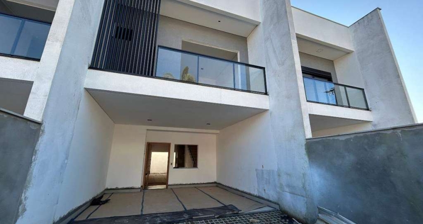 Casa com 3 quartos à venda na Rua Colon, 199, Glória, Joinville