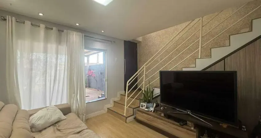 Casa com 2 quartos para alugar na Rua Bernardo Weilke, 165, Boa Vista, Joinville