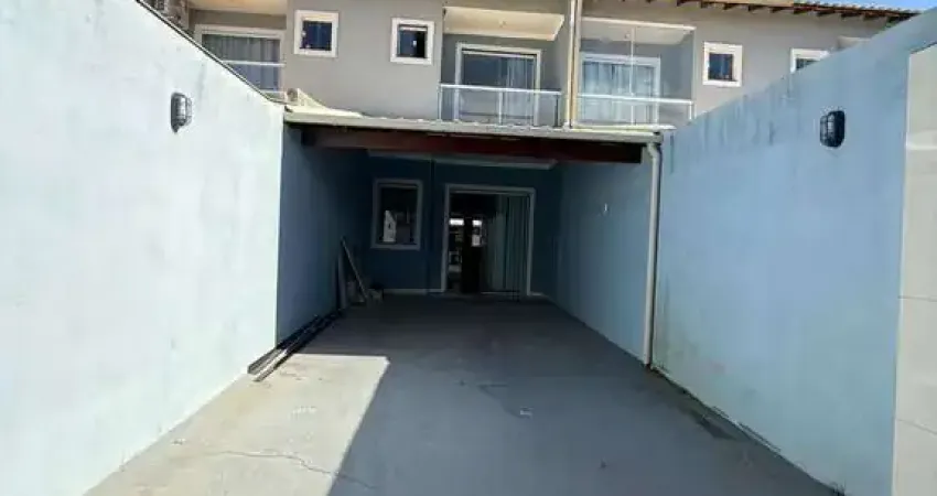 Casa à Venda 2 Quartos com 2 suites em São Francisco – Excelente Localização!