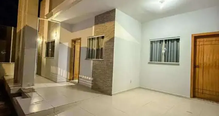 OPORTUNIDADE IMPERDÍVEL EM PRAIA GRANDE - A 600M DA PRAIA!