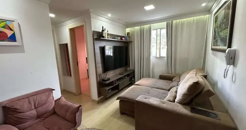 Apartamento reformado no vista de laranjeiras – 2 quartos, lazer completo e elevador!