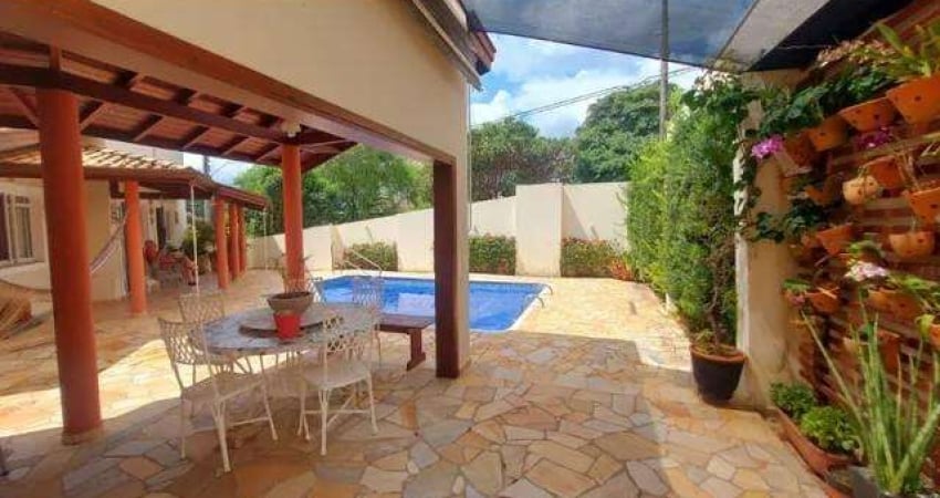 Casa de condomínio com 3 quartos, 313m², à venda em Valinhos, Santa Cruz