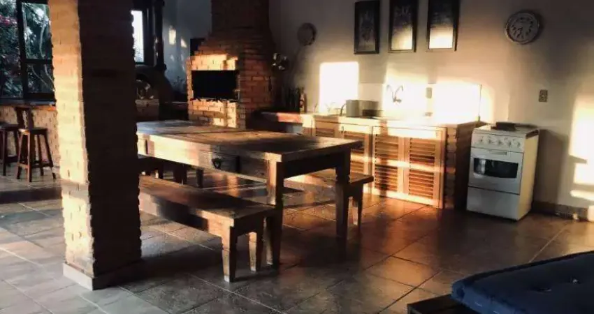 Casa de condomínio com 4 quartos, 342m², à venda em Valinhos, Jardim São Bento do Recreio