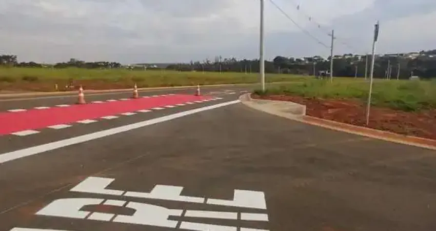 Terreno em Condomínio à venda, no URBE 365 Paulínia,  em Paulínia, Jardim Fortaleza, 250m²