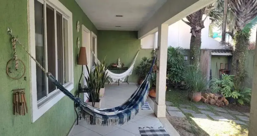 Casa em condomínio fechado com 4 quartos à venda na Estrada da Boca do Mato, 716, Vargem Pequena, Rio de Janeiro