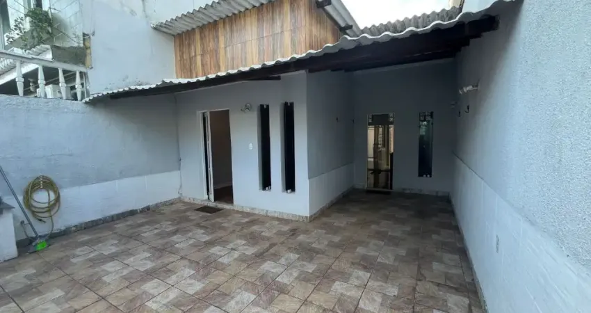 Casa com 2 quartos à venda na Rua Euclydes Caldas, 210, Campo Grande, Rio de Janeiro