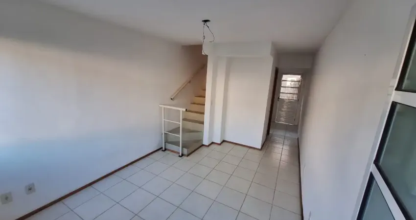 Casa duplex, 2 quartos, condomínio vida boa, próximo park shopping