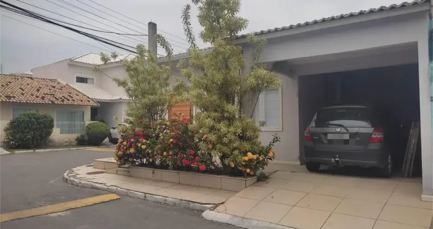 Casa linear,2 quartos, condomínio goden garden, cachamorra