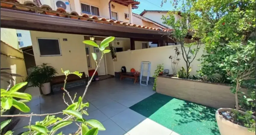 Casa duplex, 2 quartos, condomínio campo dos lírios, próximo ao park shopping