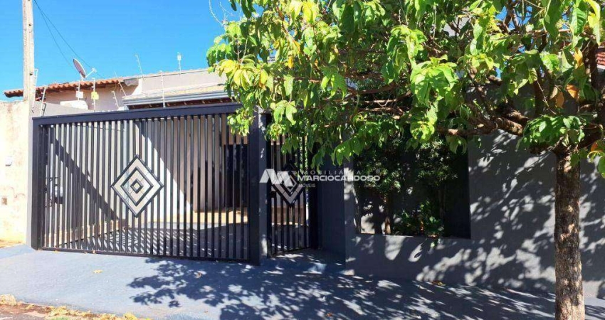 Casa com 3 dormitórios à venda, 178 m² por R$ 450.000,00 - Regissol - Mirassol/SP