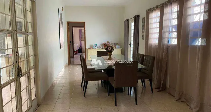 Casa com 3 dormitórios à venda, 226 m² por R$ 580.000,00 - Jardim América - São José do Rio Preto/SP