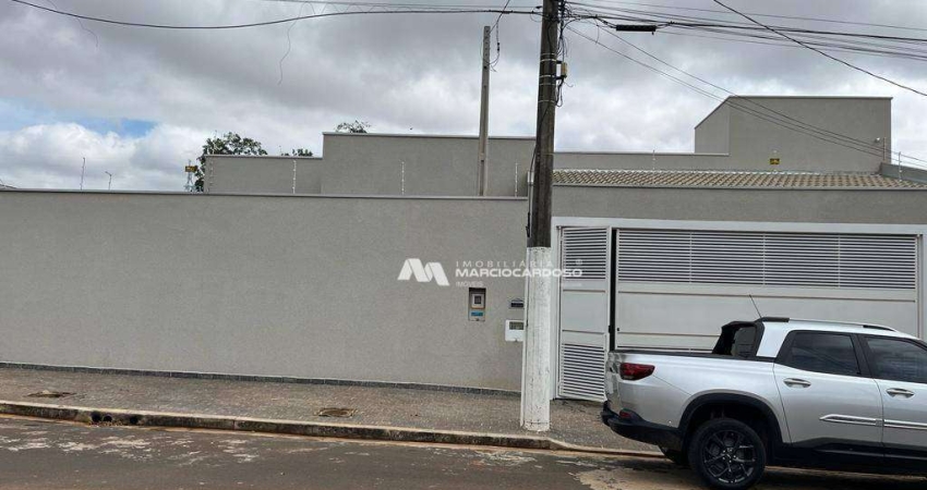 Casa com 3 dormitórios à venda, 200 m² por R$ 680.000,00 - Parque Residencial Cambuí - São José do Rio Preto/SP