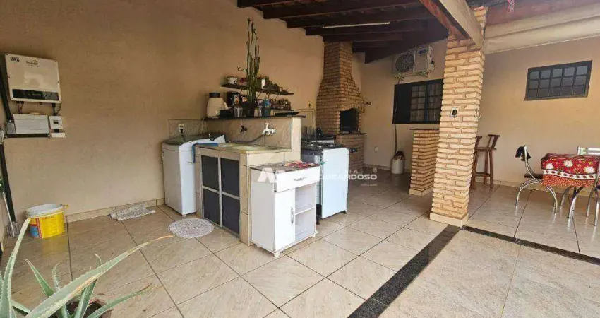 Casa com 3 dormitórios à venda, 204 m² por R$ 690.000,00 - Jardim São Marco - São José do Rio Preto/SP