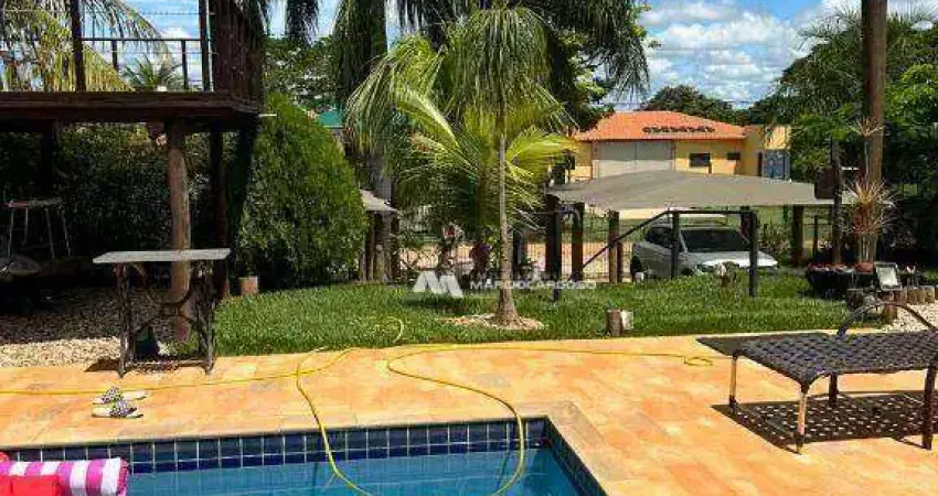Rancho com 4 dormitórios à venda, 287 m² por R$ 1.600.000,00 - Condomínio Marina Bonita - Zacarias/SP