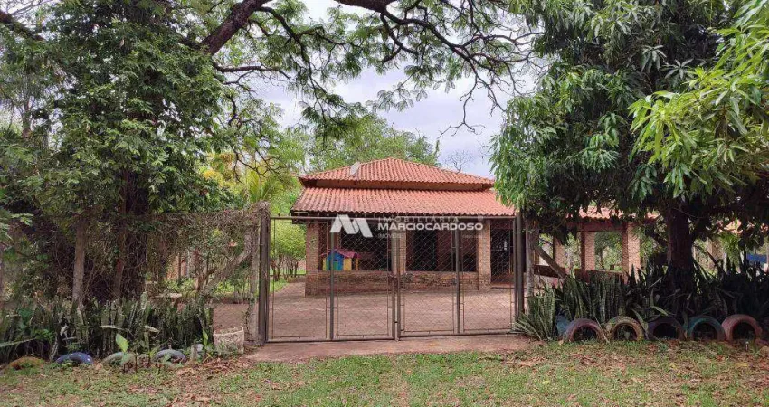 Chácara com 3 dormitórios à venda, 2700 m² por R$ 1.800.000,00 - São Benedito da Capelinha (Zona Rural) - São José do Rio Preto/SP