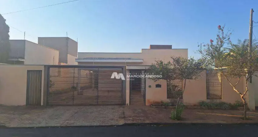 Casa com 3 dormitórios à venda, 198 m² por R$ 1.600.000 - Universitário - São José do Rio Preto/SP