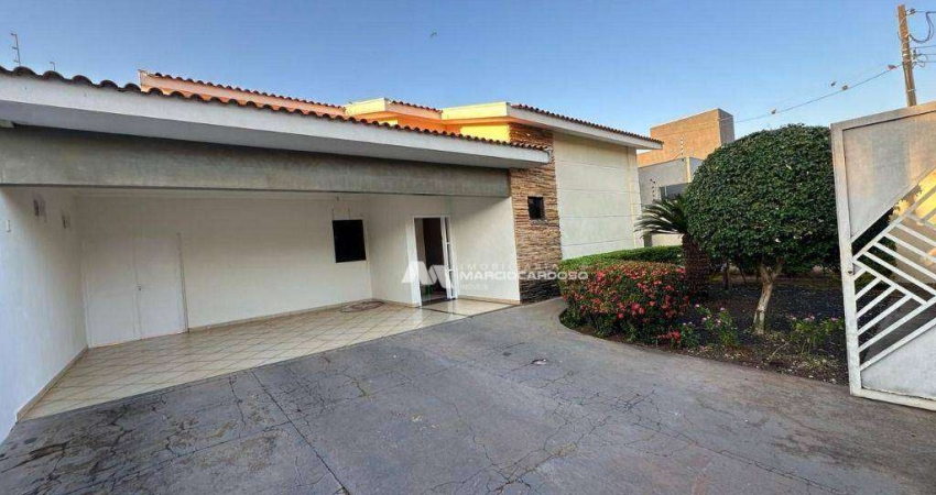 Casa com 3 dormitórios para alugar, 200 m² por R$ 5.730,00/mês - Jardim Tarraf II - São José do Rio Preto/SP