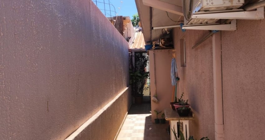 Casa 3 Quartos PiscinaArcondiocionado Armários Planejados Churrasque