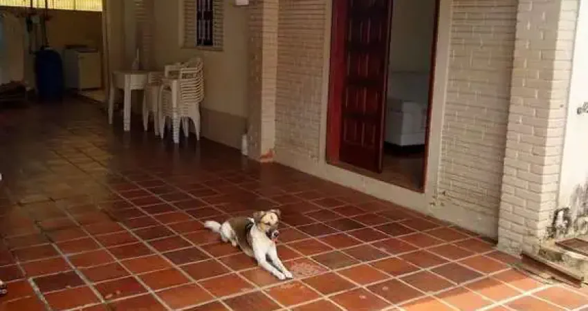 Casa com 3 quartos à venda na Rua Ribeirão Preto, Jardim do Trevo, Campinas