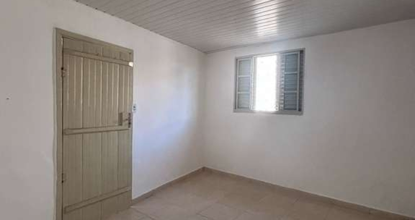 Casa com 1 quarto para alugar na Vila Palmeiras, São Paulo 