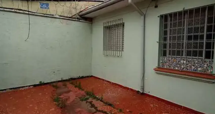 Casa com 1 quarto para alugar na Vila Palmeiras, São Paulo 