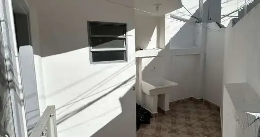 Casa com 1 quarto para alugar na Vila Maria Luisa, São Paulo 