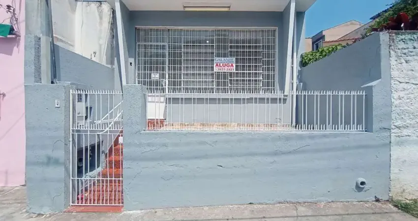 Casa com 2 quartos para alugar na Vila Carolina, São Paulo 