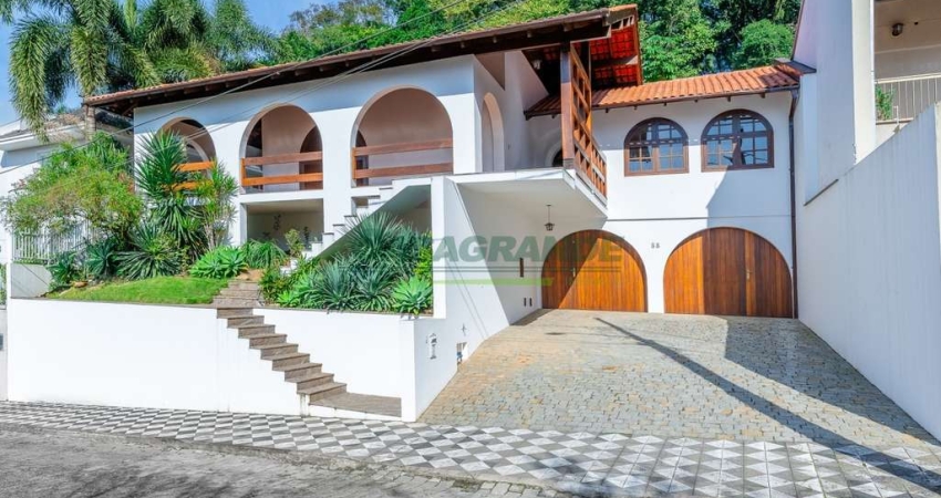 Casa com 5 quartos à venda no Velha, Blumenau 