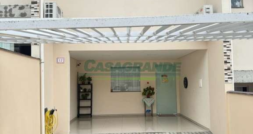Casa com 2 quartos à venda no Velha, Blumenau 