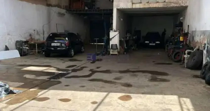 Barracão para venda com 332 m² em Vila Pelegrina, Bauru - SP