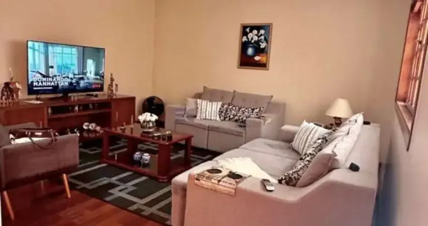 Casa com 195 m² e 2 quartos em Jardim Ferraz, Bauru - SP