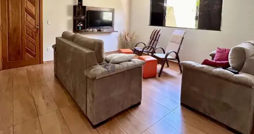 Casa para venda com 145 m² e 3 dormitórios no Jardim Bela Vista, Bauru - SP