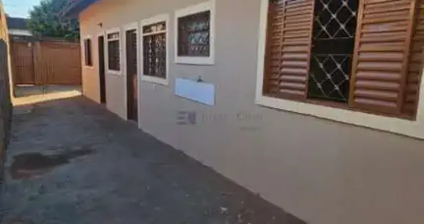 Casa para venda com 2 quartos em Parque Santa Edwiges, Bauru - SP
