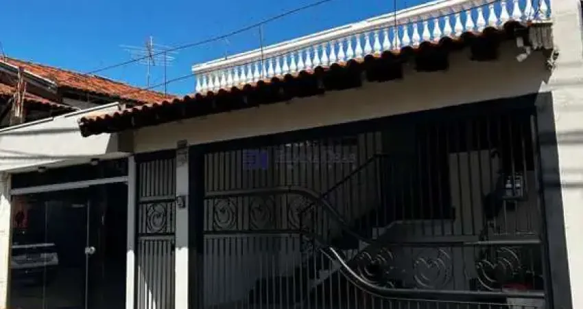 Casa com 5 quartos para alugar na Vila Santista, Bauru 