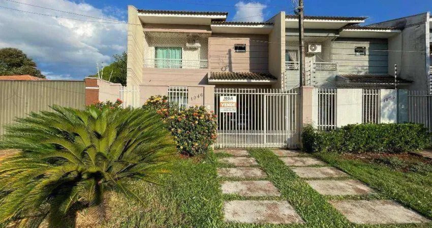 Sobrado com 3 dormitórios (1 suíte) à venda, 127 m² por R$ 560.000 - Vila Yolanda