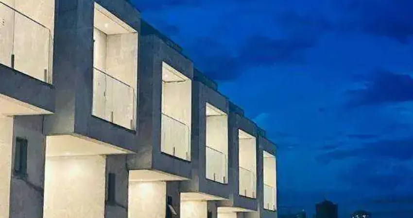 Sobrado com 2 dormitórios à venda, 112 m² por R$ 590.000,00 - Jardim Três Fronteiras - Foz do Iguaçu/PR
