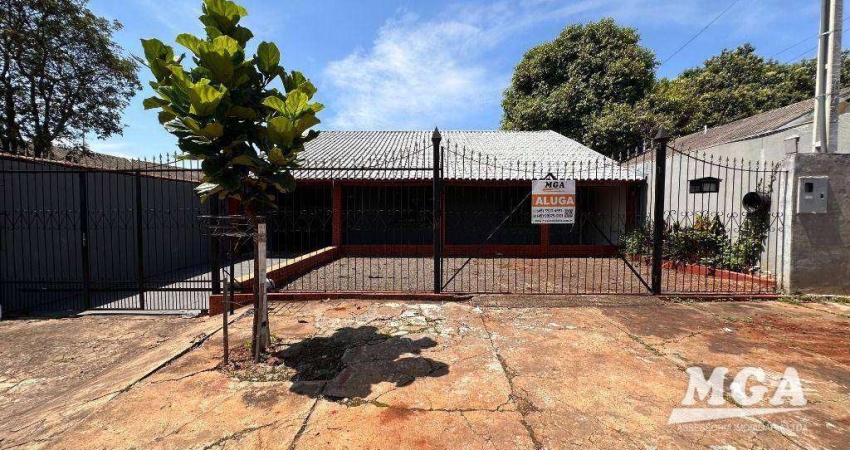 Casa com 3 dormitórios para alugar, 205 m² por R$ 2.588,00/mês - Parque Morumbi - Foz do Iguaçu/PR