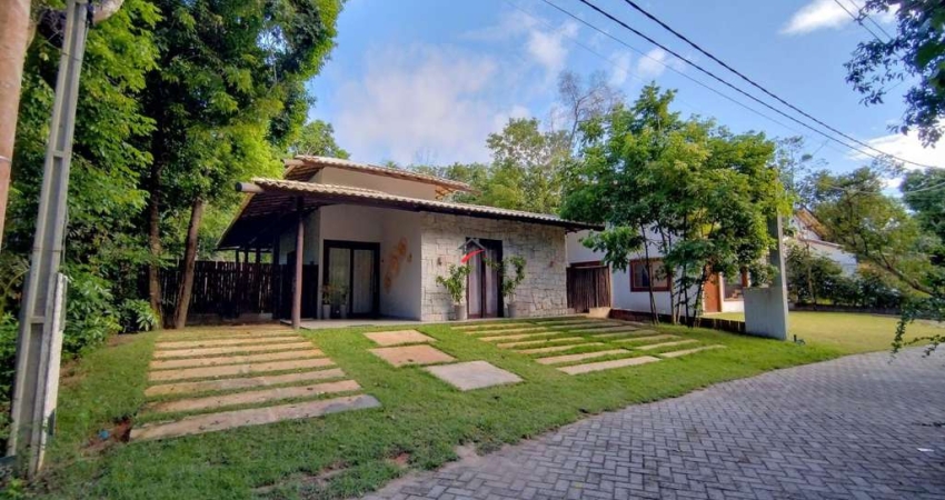 Casa em Condomínio para aluguel em Praia do Forte,  Bahia - Açu da Torre - Com Piscina e Quadra Poliesportiva