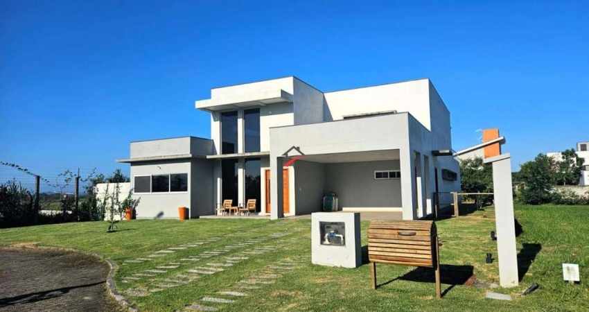 Linda residência de condominio para aluguel anual, e ou venda, com vista e acesso para  lagoa de Ibiraquera em Imbituba -SC